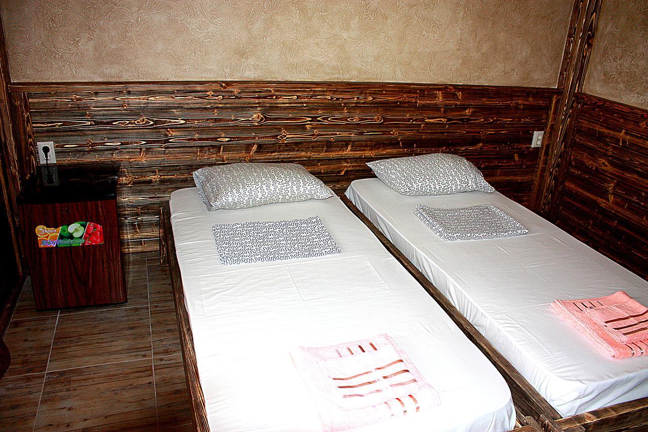 Runo Guest House Gagra Exterior foto